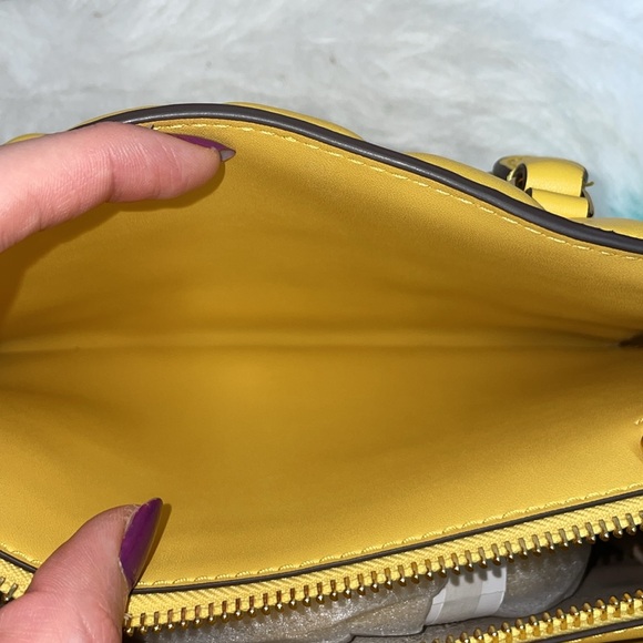 NWT Michael Kors ‘Sheila’ Small Center Zip Non-Leather Satchel - Picture 14 of 14